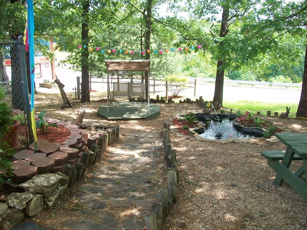 Shady Acre Inn And Suites Branson West Eksteriør billede